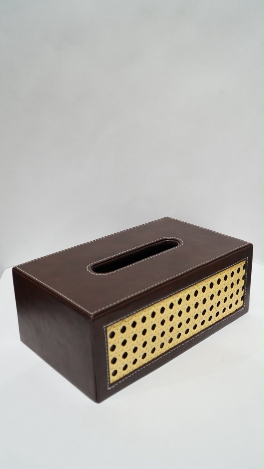 Rattan tissue box 03