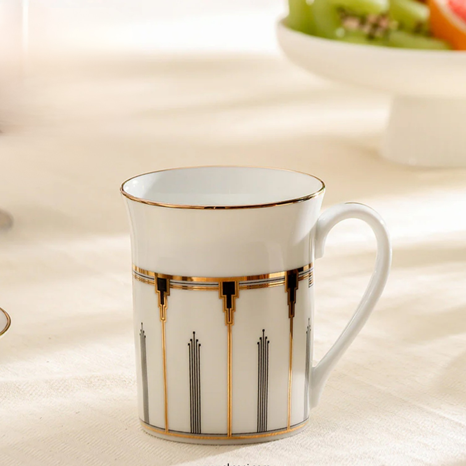 1786L EMPIRE GOLD MUG