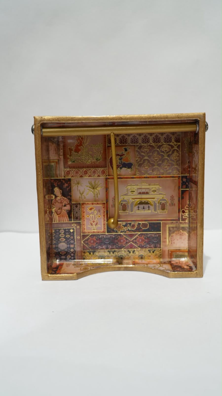 Wooden  tissue holder