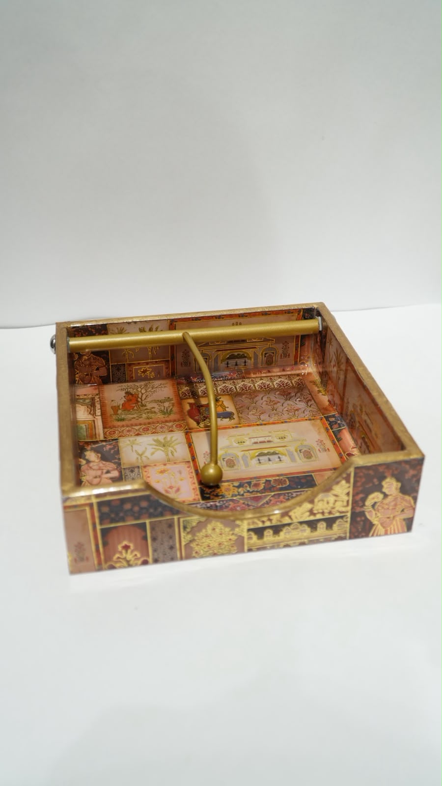 Wooden  tissue holder