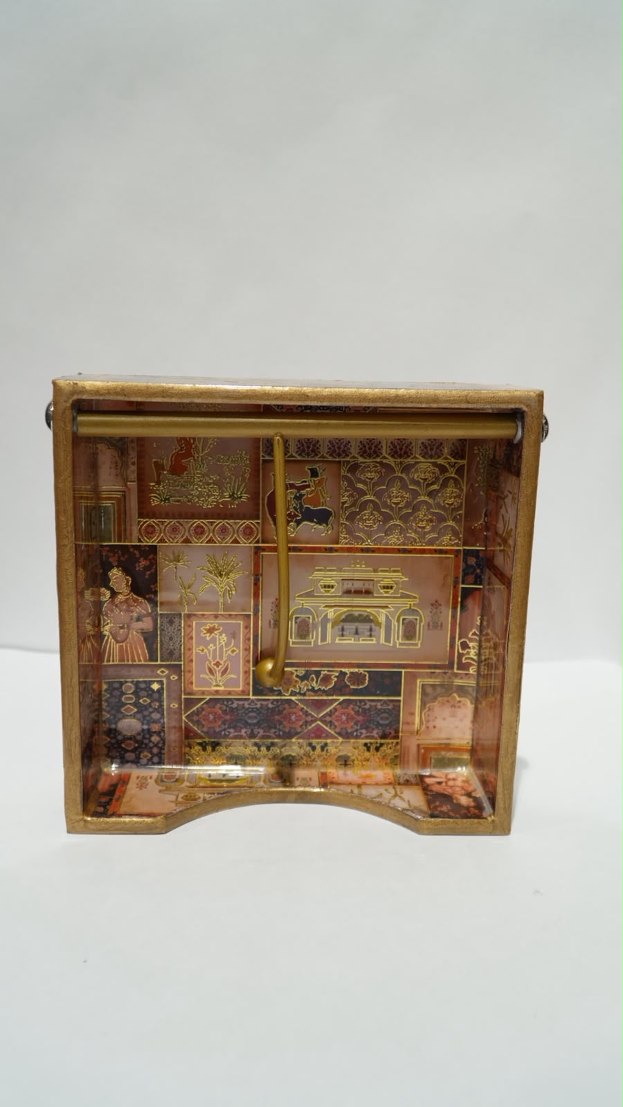 Wooden  tissue holder