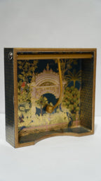 Wooden  tissue holder