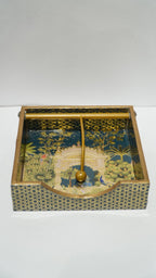 Wooden  tissue holder