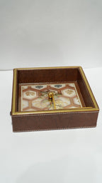 Leather tissue holder 01