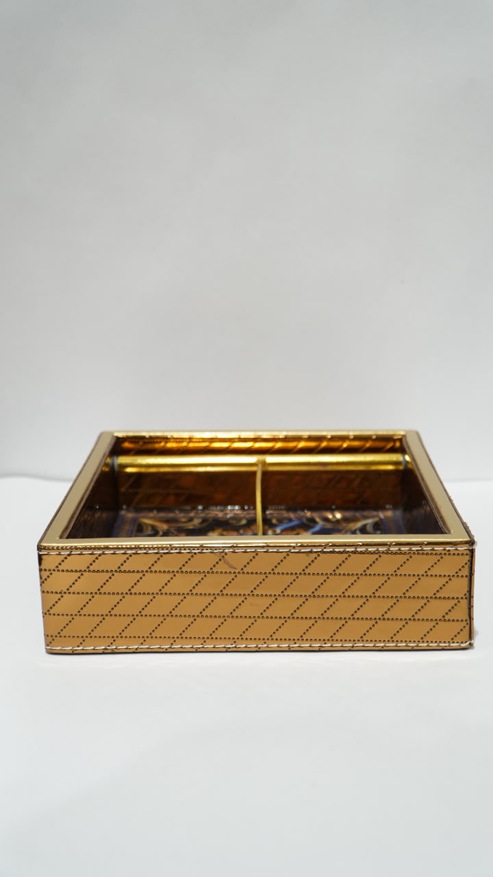 Golden leather tissue holder 04