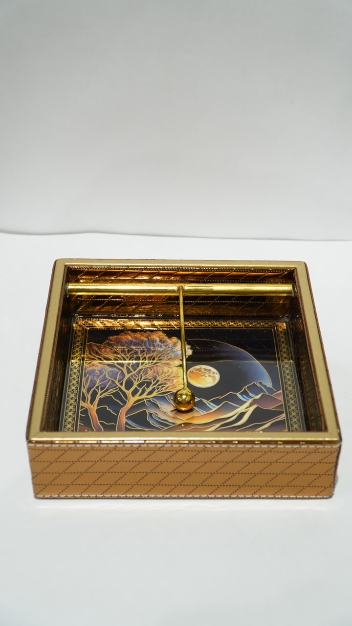 Golden leather tissue holder 02