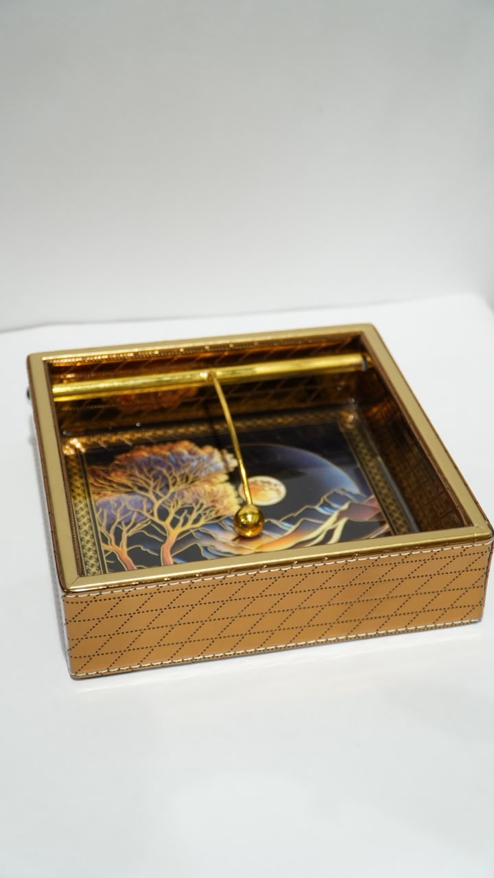 Golden leather tissue holder 02