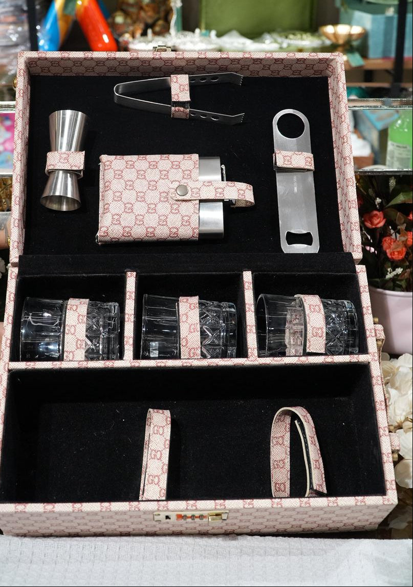 Bar set