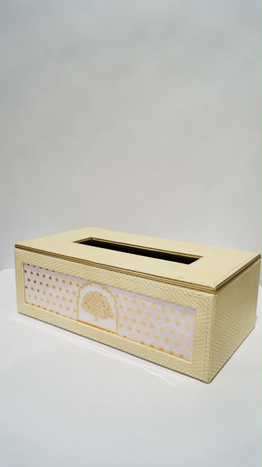 Rattan tissue box 01